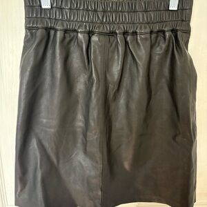 benedikte utzon Leather Elastic Waist Skirt